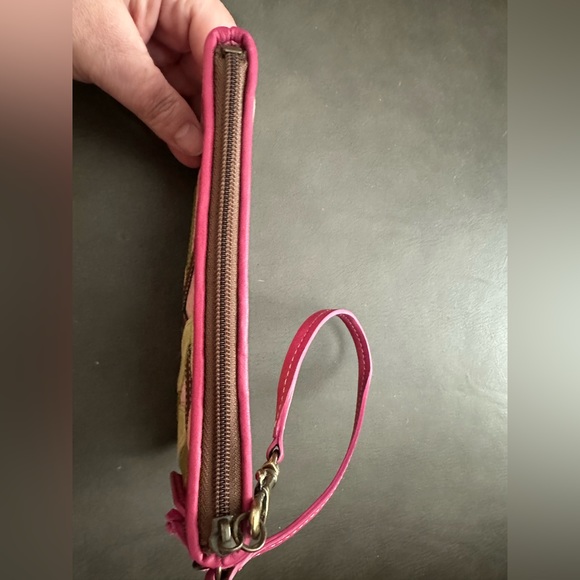 Coach RARE Suede Leather Poppy Wristlet Wallet Pink Green Floral Beautiful - Picture 6 of 8